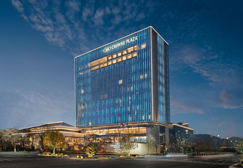 Latest company case about Crowne Plaza Shangluo