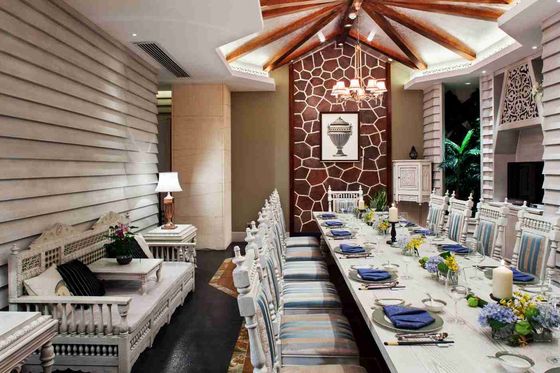 Gleville Southeast Asia Furniture Resort Customized Wood Dining Room Sets