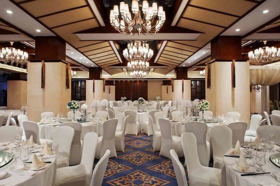Gleville Southeast Asia Furniture Resort Customized Wood Dining Room Sets